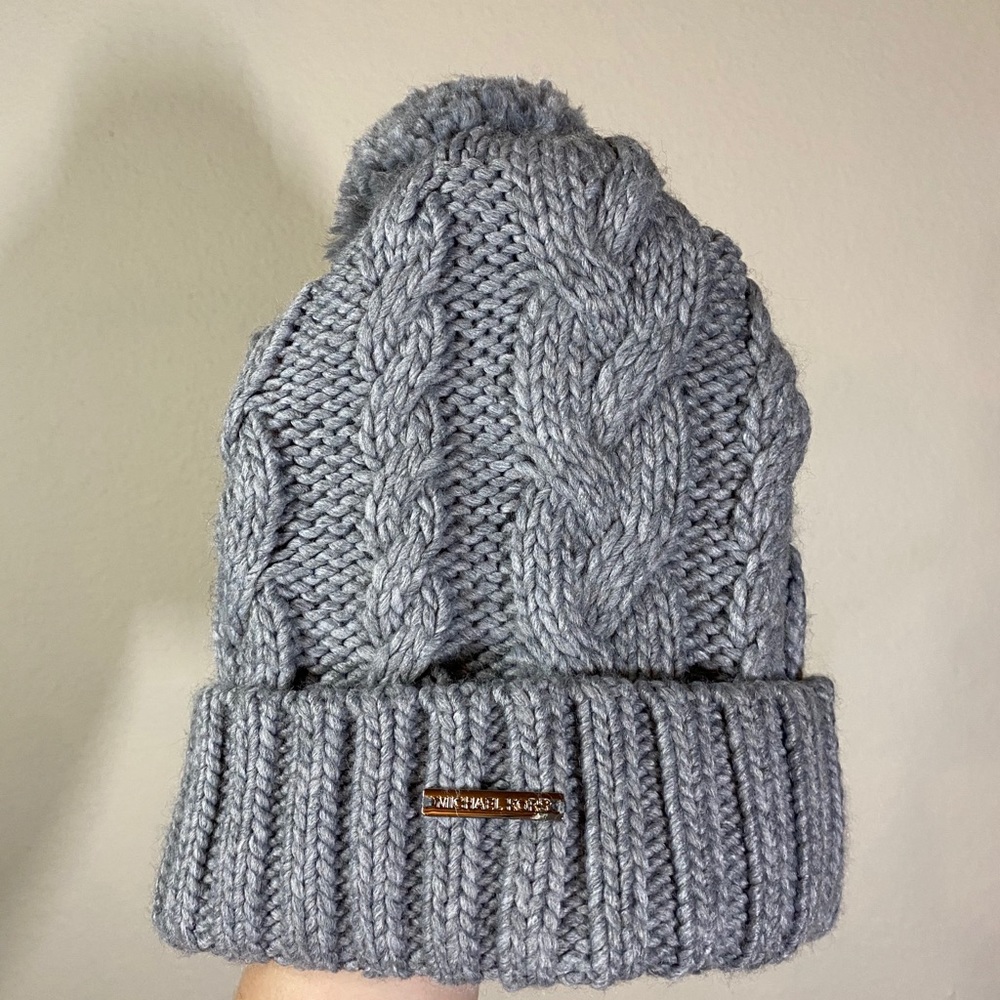 ✨Micheal Kors Beanie✨